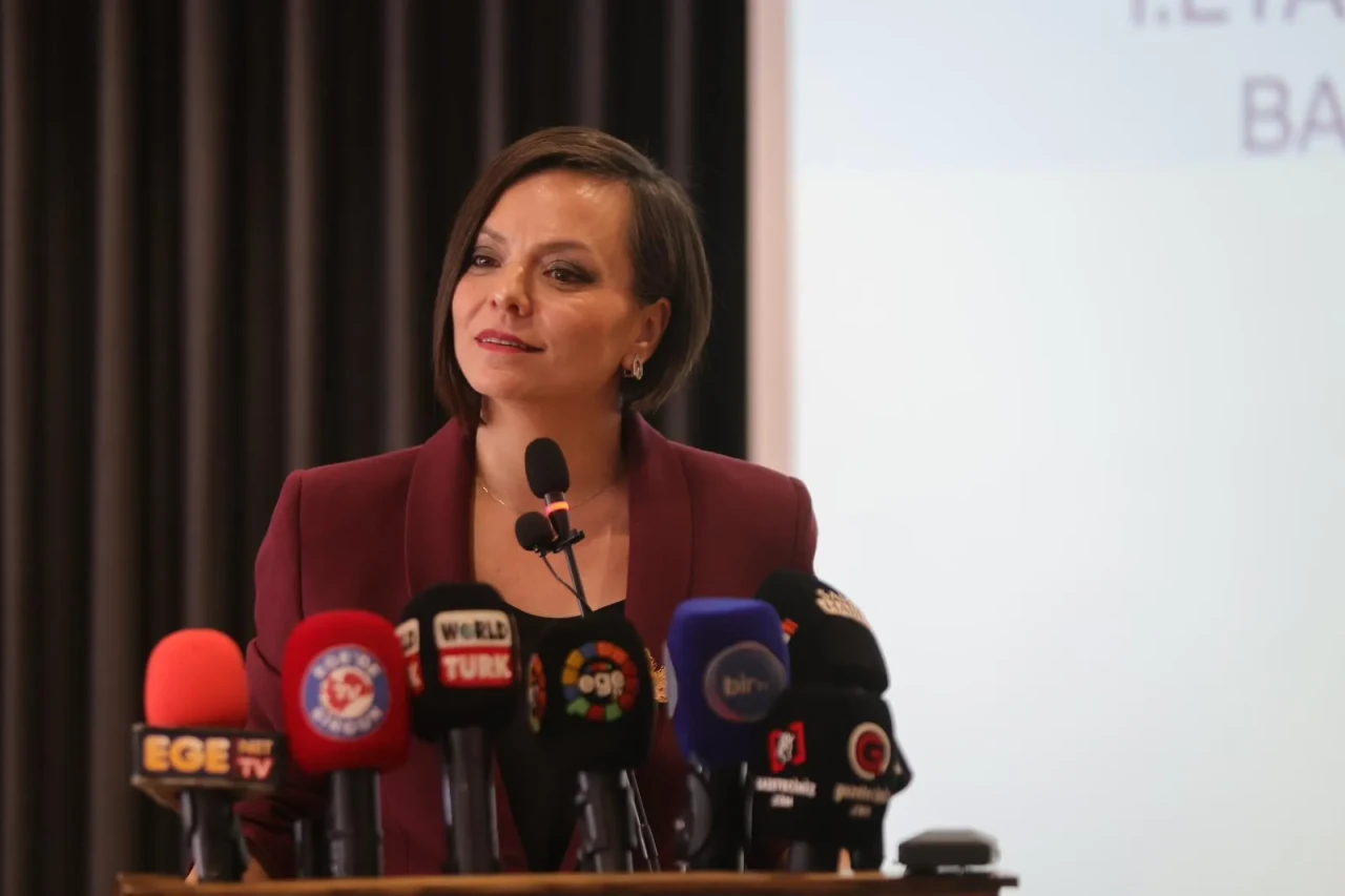 Karabağlar’da kentsel dönüşüm başladı