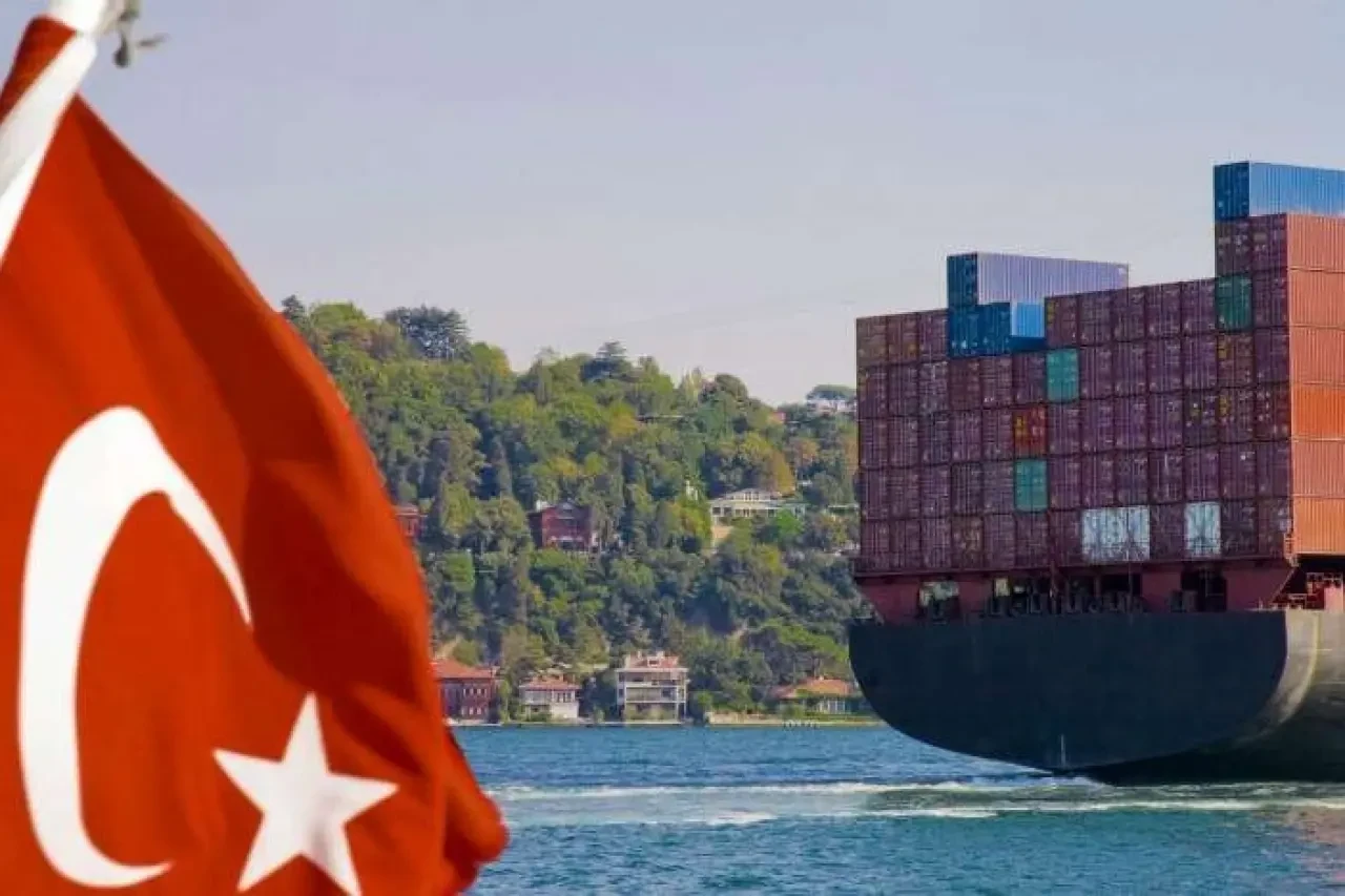 İzmir'in İhracatı Geçen Yıla Göre %2,8 Artış Gösterdi!