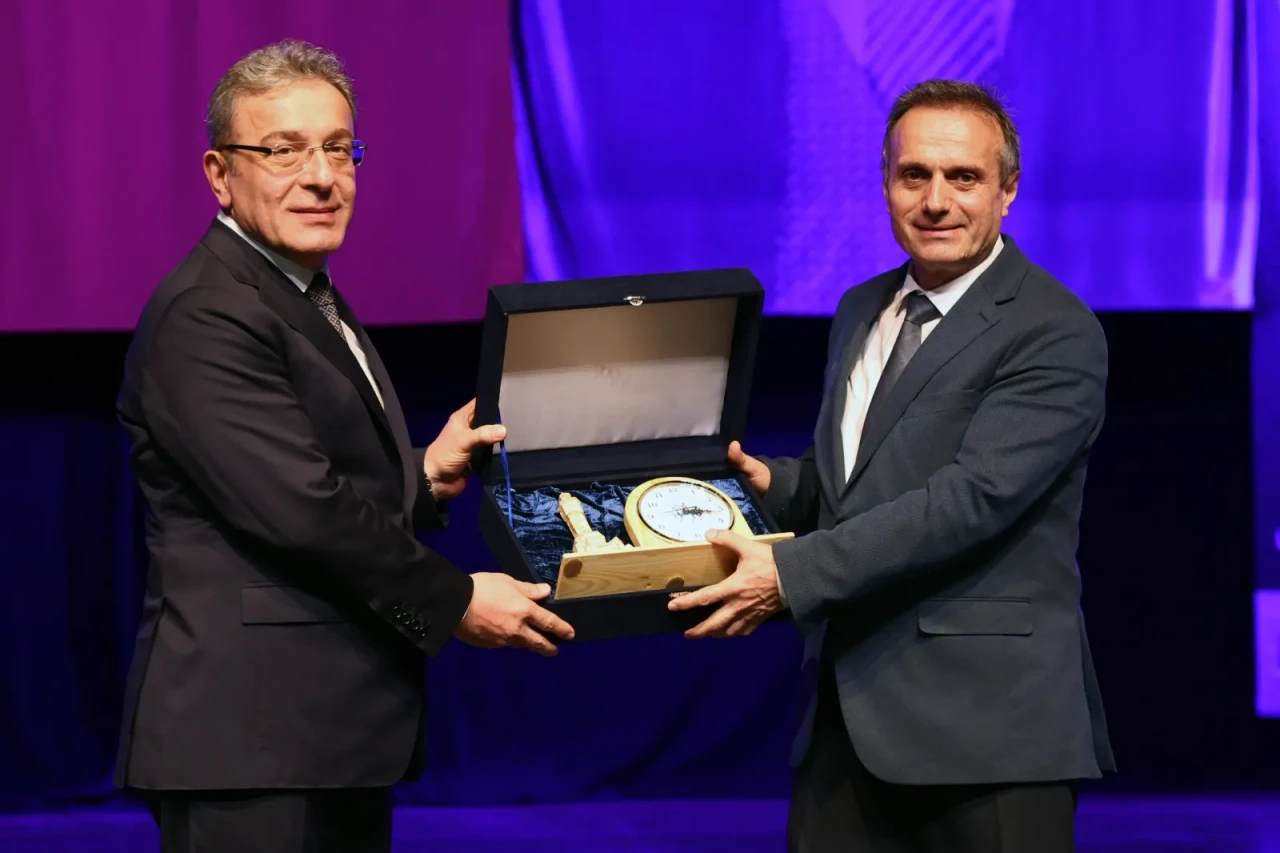 23. Ulusal Sinirbilim Kongresi DEÜ ev sahipliğinde başladı