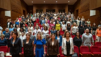 Hemşireler Haftası’nda “Dönüşümün Kalbinde Hemşirelik Sempozyumu”