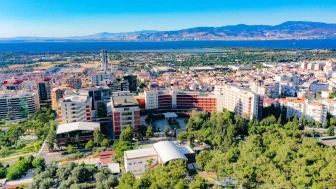 İzmir Ekonomi Üniversitesi’nin TÜBİTAK gururu: 5 proje, 5 destek