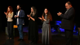 Yanlışlık Oyunu prömiyerini gerçekleştirdi!