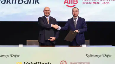 VakıfBank'tan 300 milyon dolarlık dönüşüm finansmanı