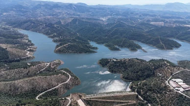 Seferihisar’da Baraj Suyu Sulama Sezonu başladı: 1750 üreticiye can suyu