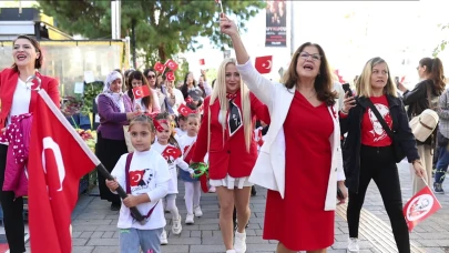 Cumhuriyet ‘Sevgi’ ile yeşeriyor