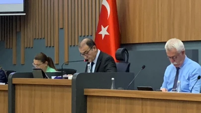 Meclis’te Büyükşehir'e İZBAN’a gizli zam suçlaması!