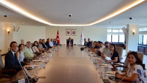 İzmir’de İnternet Haber Siteleri ile Buluşma Gerçekleştirildi