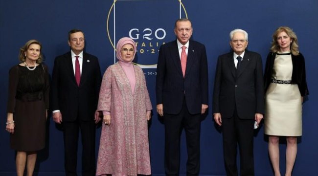 Erdoğan, İtalya Cumhurbaşkanı Mattarella'nın G20 liderleri onuruna verdiği yemeğe katıldı - Resim 1