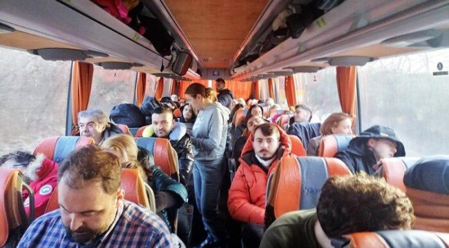 Ukrayna'dan tahliye edildiler! İlk kafile Türkiye yolunda