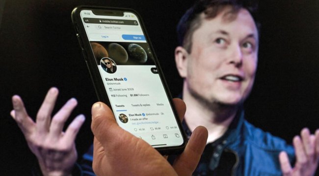Musk gazetecileri Twitter'a geri aldı