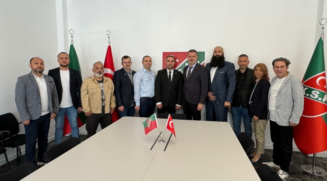 TSYD İzmir Şubesi'nden, Karşıyaka Spor Kulübü'nü ziyaret